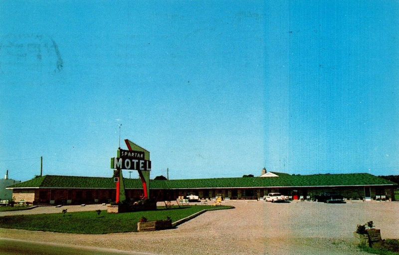 Spartan Motel - Postcard (newer photo)